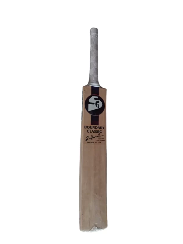 SG Boundary Classic Kashmir Willow Cricket Bat Autographed by Sunil Gavaskar